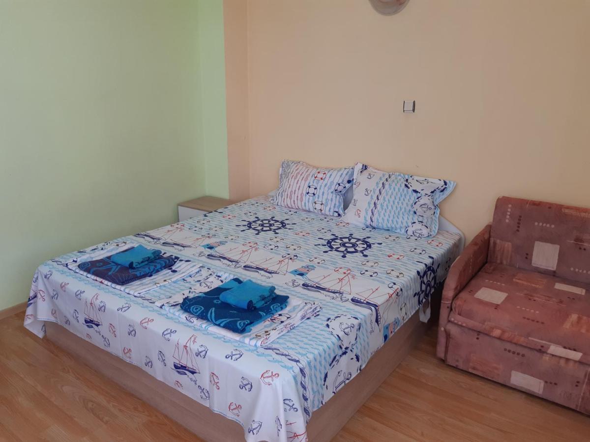 Kazlarov Guest House Kiten  Exterior foto