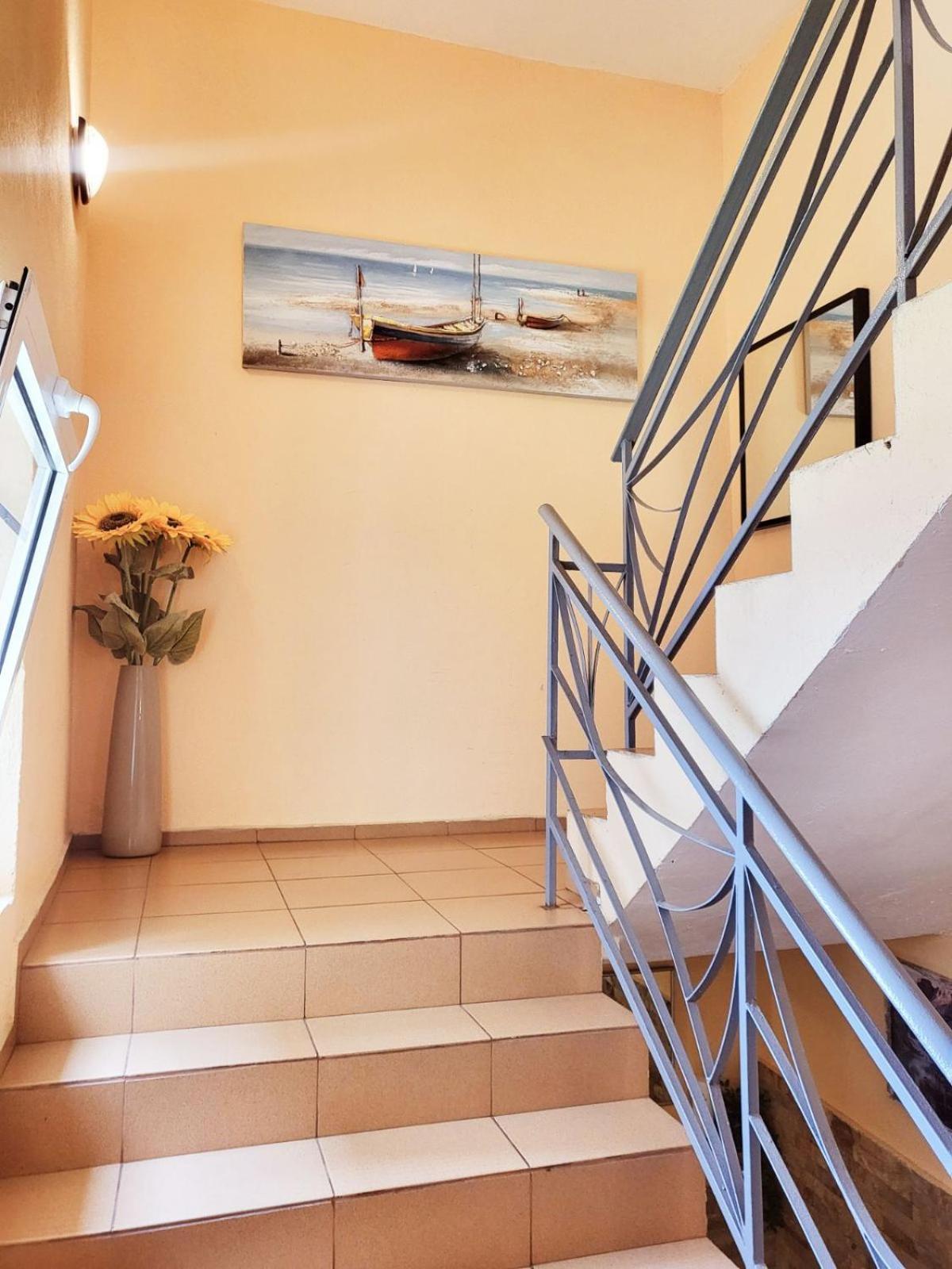 Kazlarov Guest House Kiten  Exterior foto